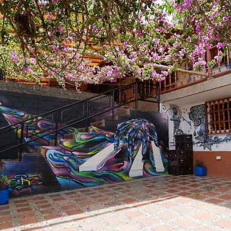 Casa Kayam Art Hostel Coliving Coworking غواتابيه المظهر الخارجي الصورة