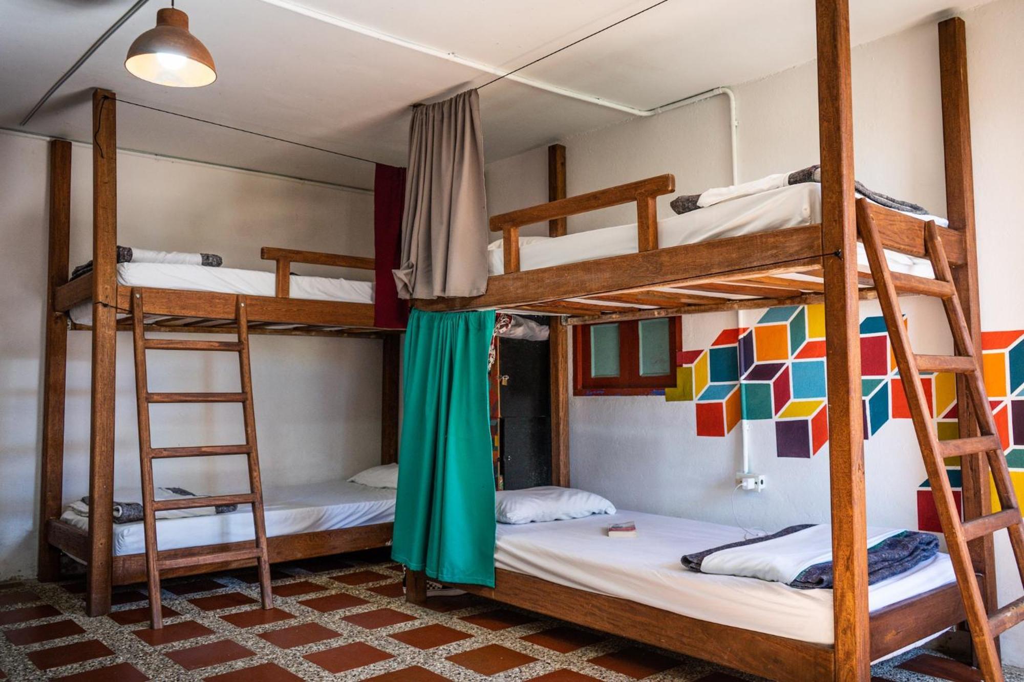 Casa Kayam Art Hostel Coliving Coworking غواتابيه الغرفة الصورة