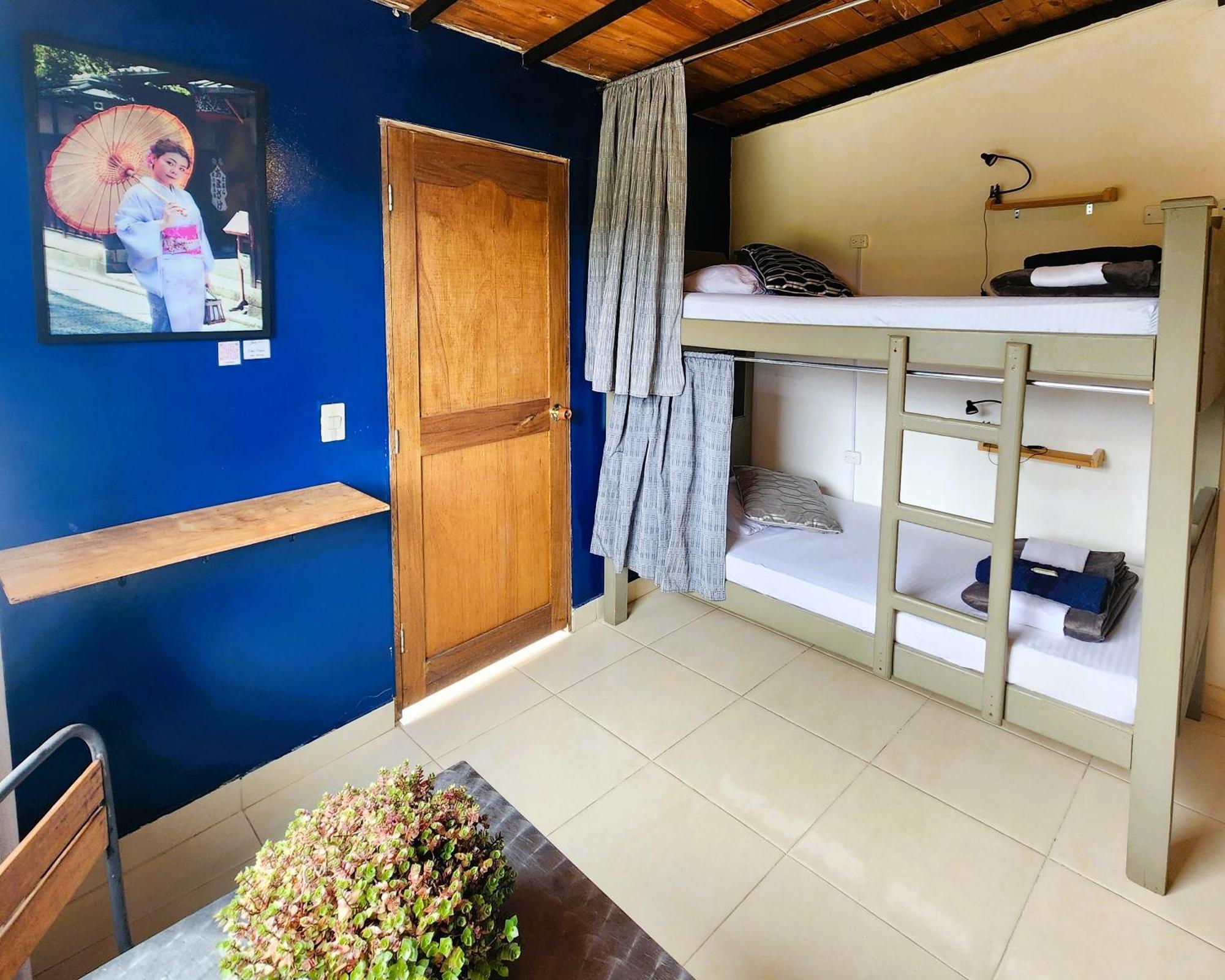 Casa Kayam Art Hostel Coliving Coworking غواتابيه الغرفة الصورة