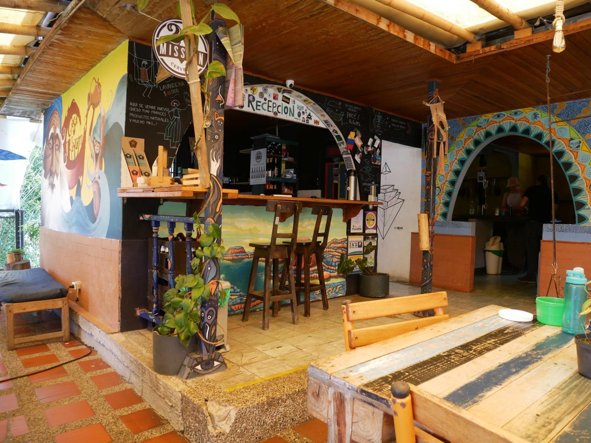 Casa Kayam Art Hostel Coliving Coworking غواتابيه المظهر الخارجي الصورة